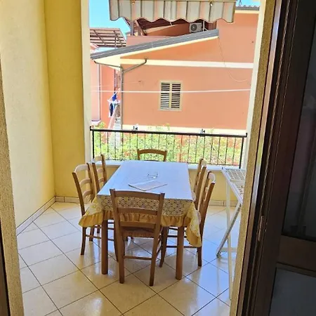Ferienhaus Residenza Laura Capo Vaticano