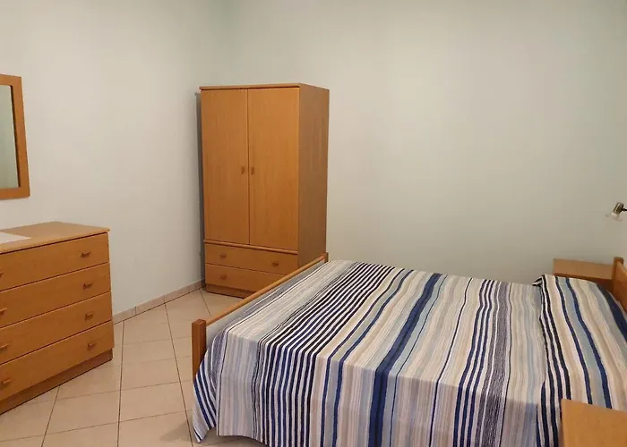 Residenza Laura * Capo Vaticano