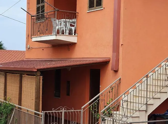 Residenza Laura Semesterbostad *