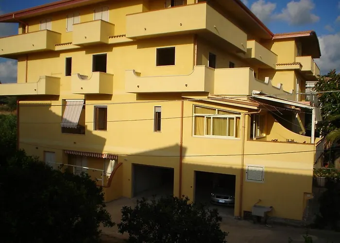 Residenza Laura * Capo Vaticano