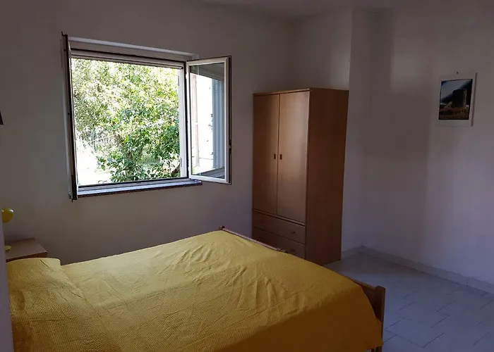 Semesterbostad Residenza Laura Capo Vaticano